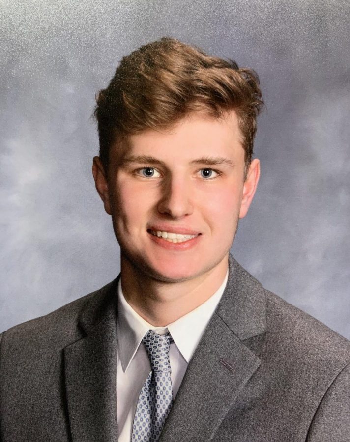 Bennett Barr was nominated by faculty as a class of 2021 senior to know.