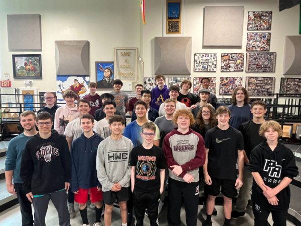 Students in Mr. Jensen's 1st hour Bass Choir May 8, 2025 pose for a picture.
